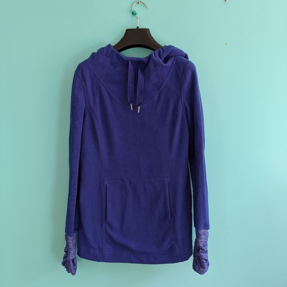 Lululemon Post Run Fleece pullover size 6 in EUC